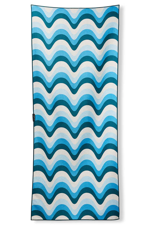 Nomadix: Wave Blue Towel