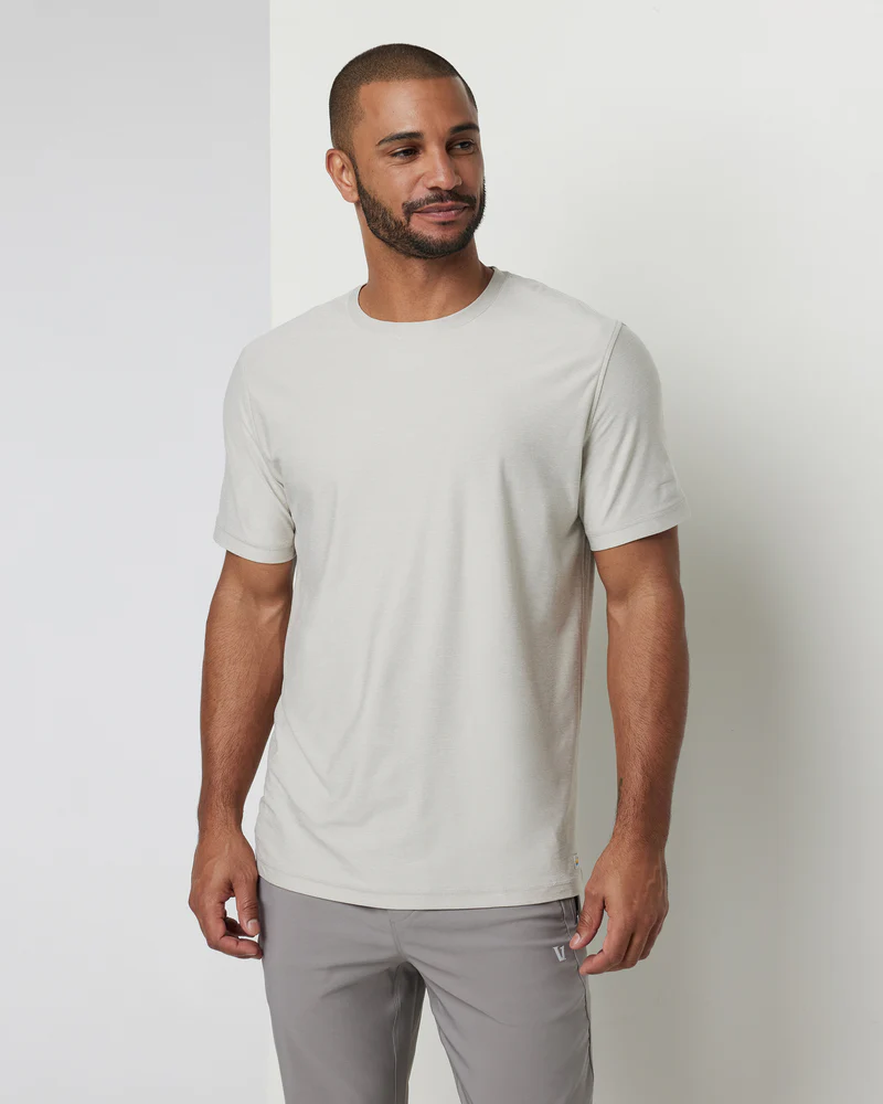 Vuori: Strato Tech Tee